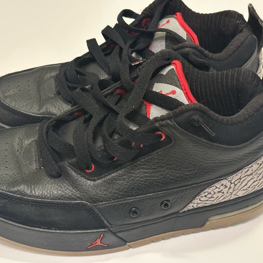 Jordan‎ Black and Gray Sneakers with Red Accents
